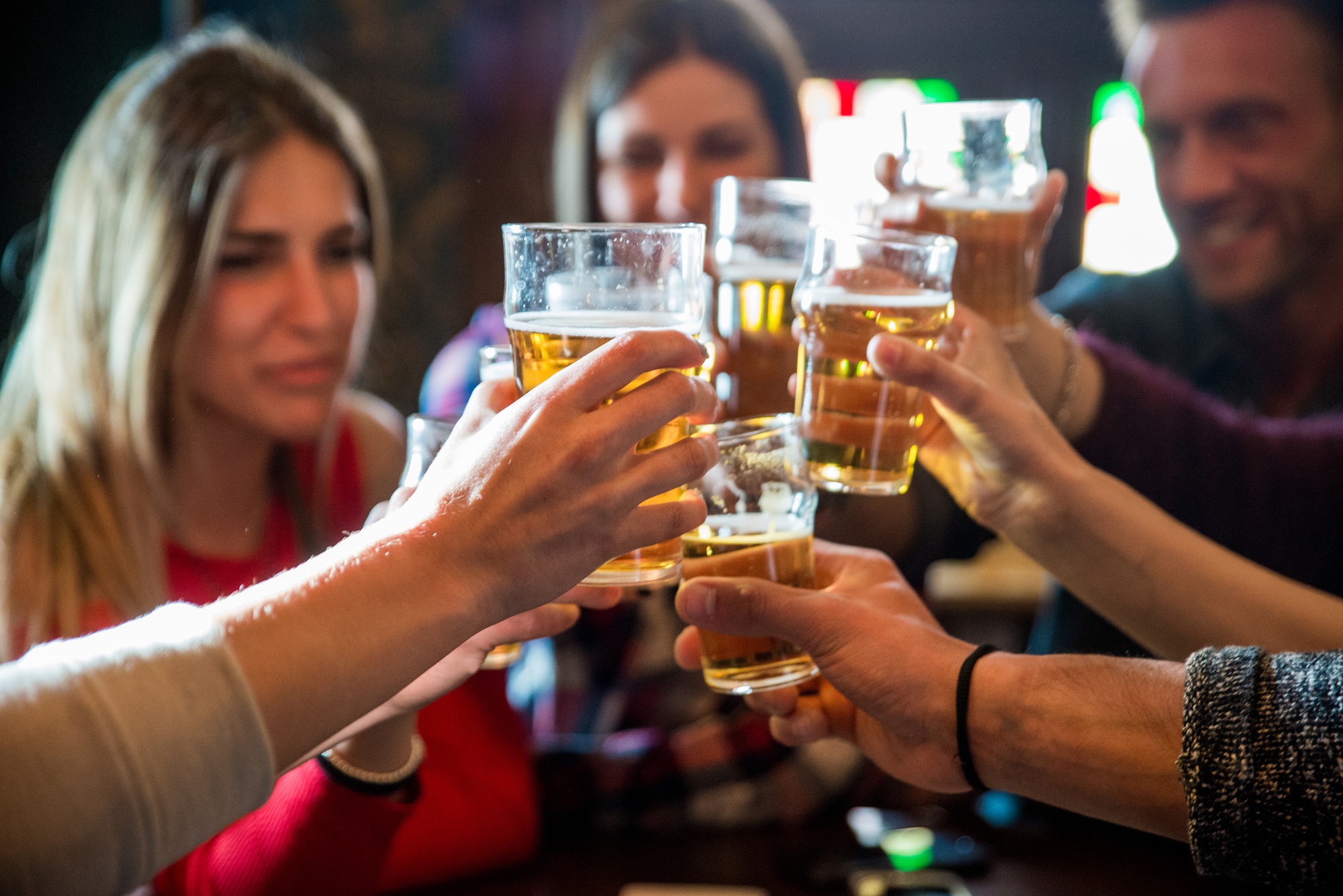 Wetherspoon slumps on profit warning